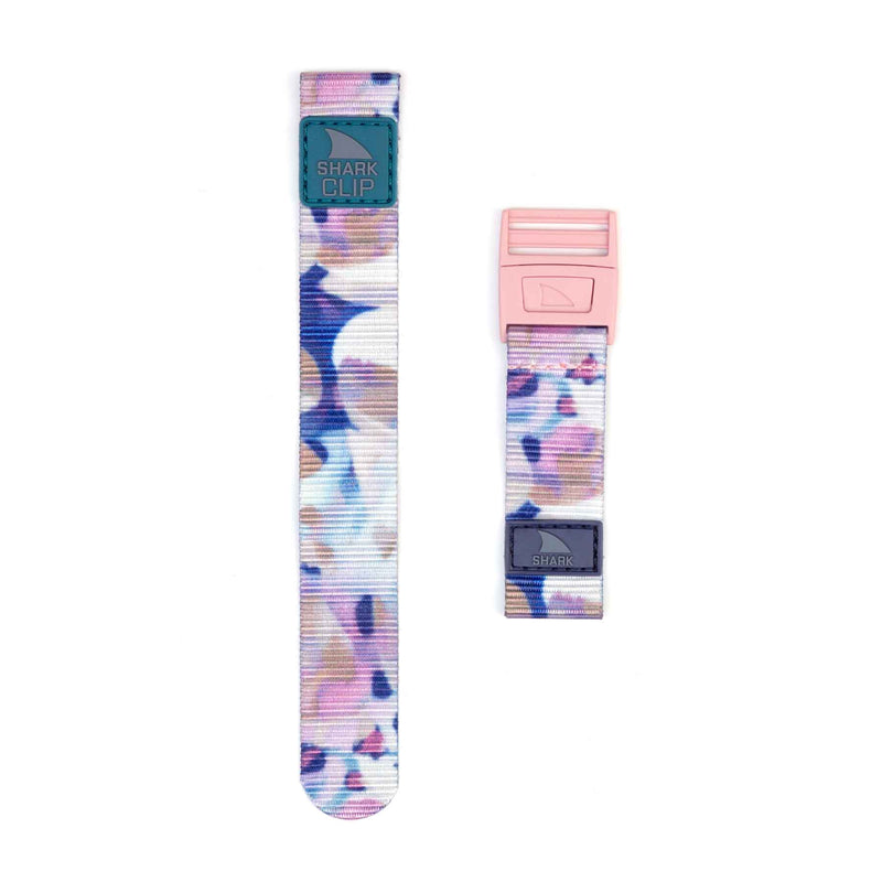 Two Freestyle STRAP KIT - CLIP - PINK PAINT bands with pastel abstract patterns, each featuring a plastic clip closure.