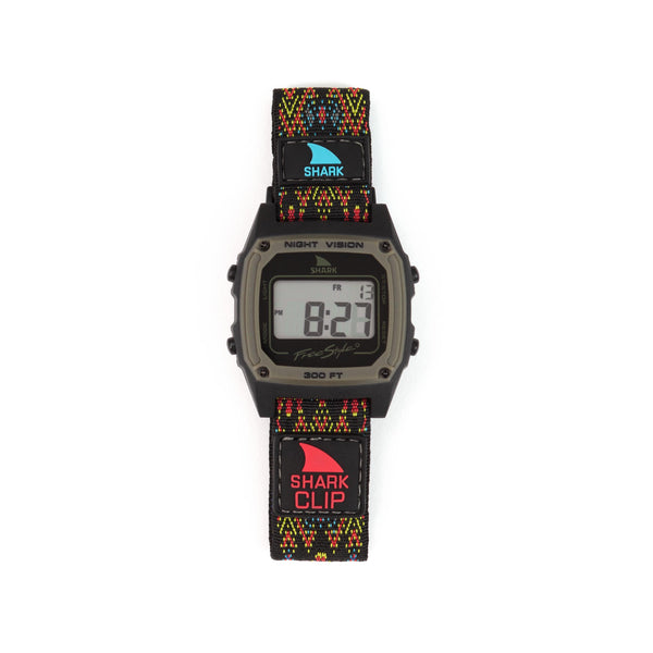 I cannot extract the pair name and frame shape from the given alt text because it does not describe eyewear but rather a watch.