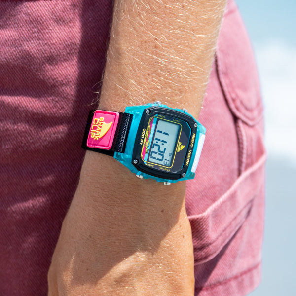 SHARK CLASSIC CLIP SINCE '81 45TH ANNIVERSARY EDITION GLOW