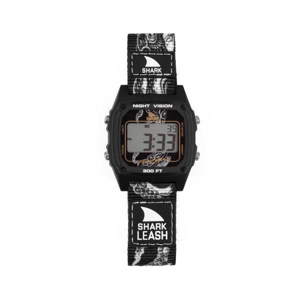 Freestyles SHARK CLASSIC LEASH OCTOPUS BLACK watch featuring a Shark Leash strap and a water-resistant display with the time 3:33.